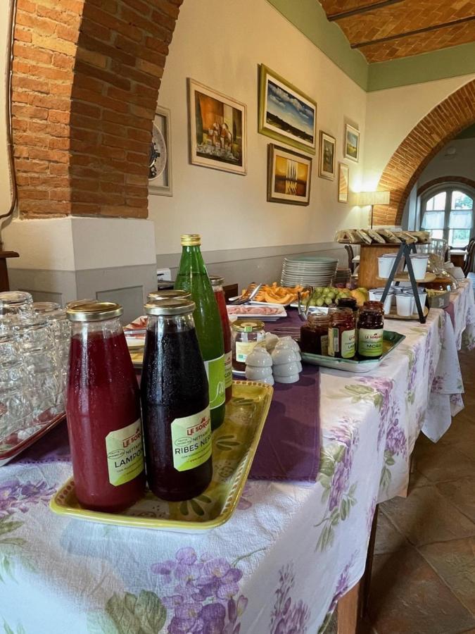 Agriturismo La Colmata Cesa  Екстериор снимка