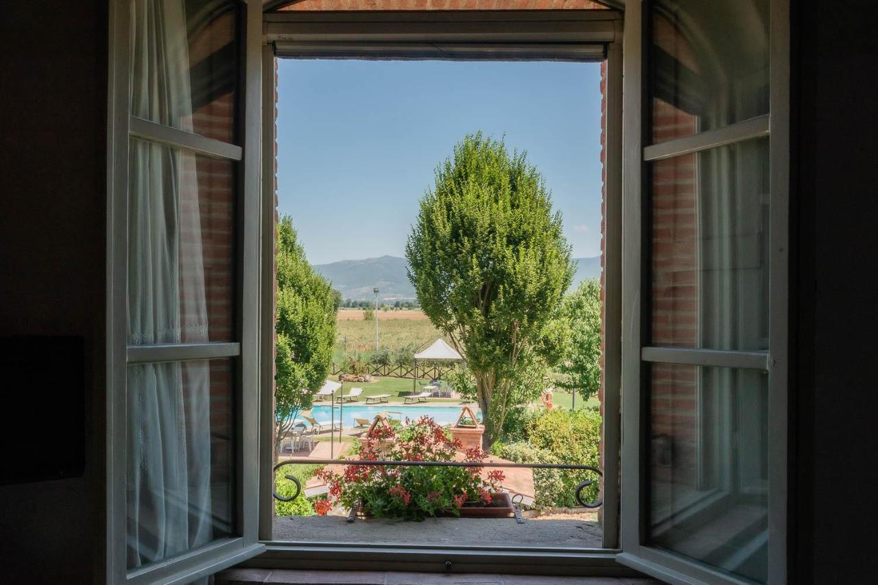 Agriturismo La Colmata Cesa  Екстериор снимка