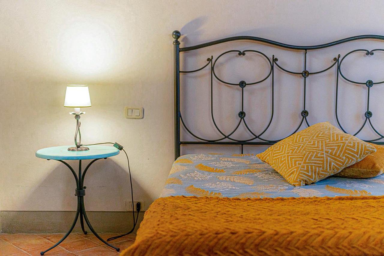 Agriturismo La Colmata Cesa  Екстериор снимка